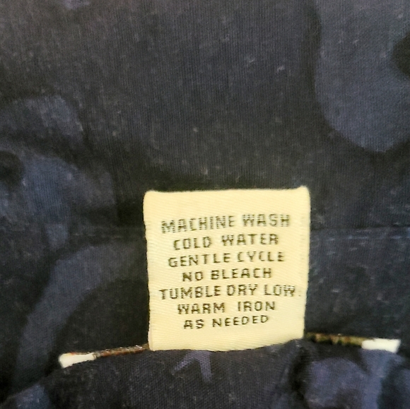 Big Dogs Brand Button Up Blue Shirt Size XL - Picture 4 of 7